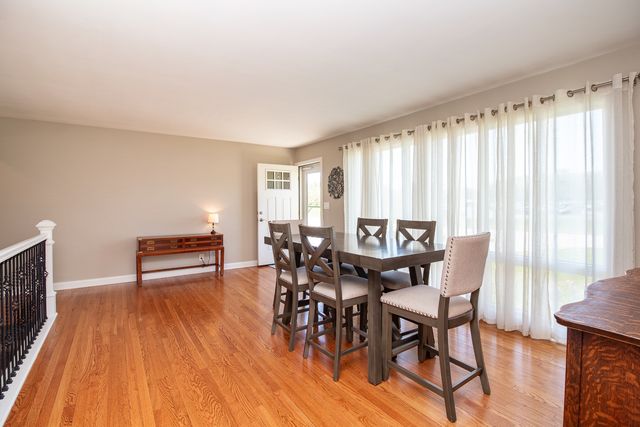 597 Nash Road, Crystal Lake, IL 60014