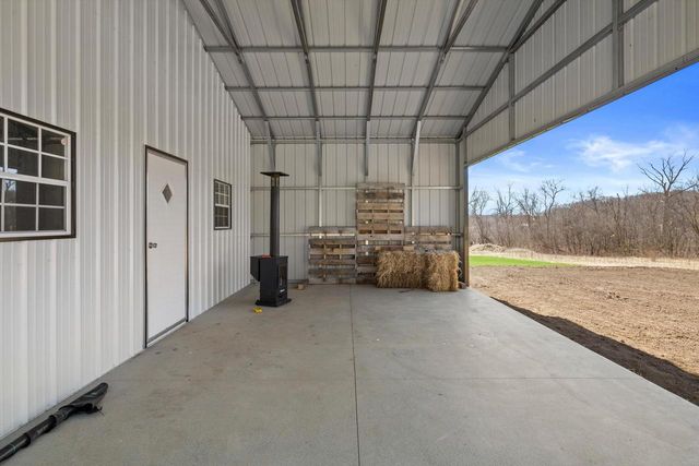 W266S8655 Rustic View LANE, Mukwonago, WI 53149