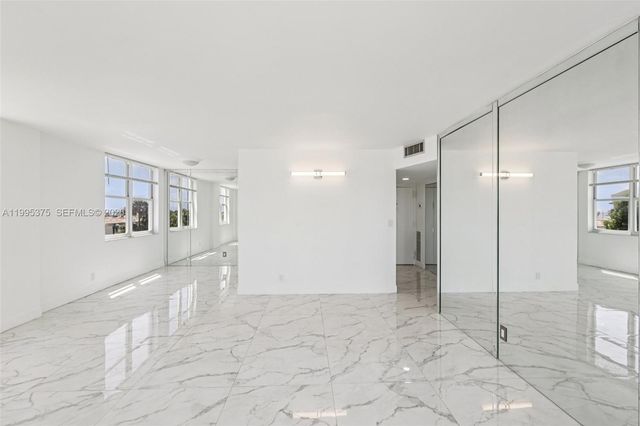 101 Briny Ave 401, Pompano Beach, FL 33062