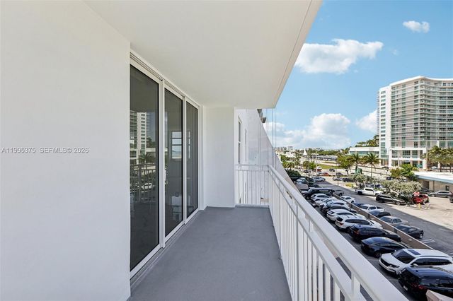 101 Briny Ave 401, Pompano Beach, FL 33062