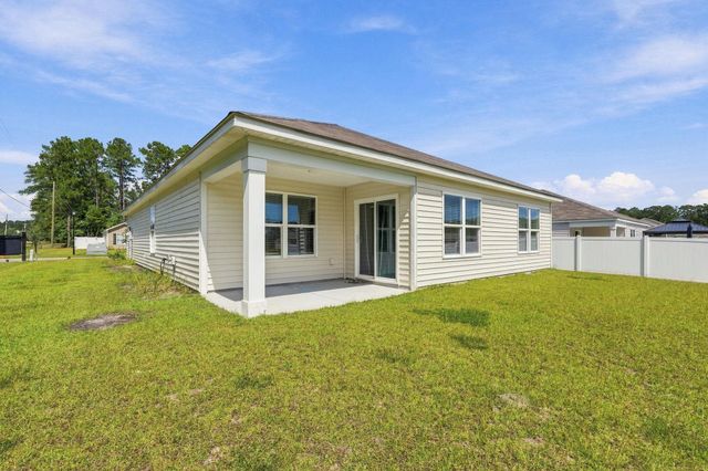 223 Seasons Trace Loop, Longs, SC 29568