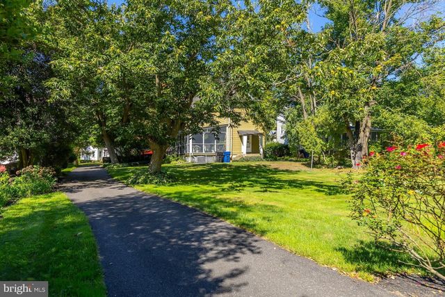 75 N MAIN ST, Mullica Hill, NJ 08062