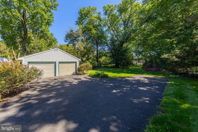 75 N MAIN ST, Mullica Hill, NJ 08062