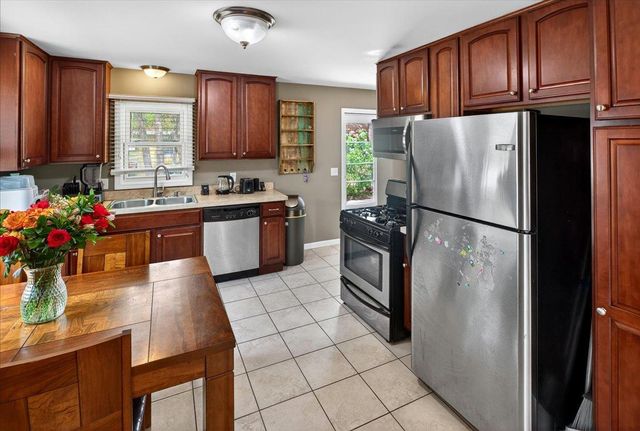 4506 Yates Avenue N, Crystal, MN 55422