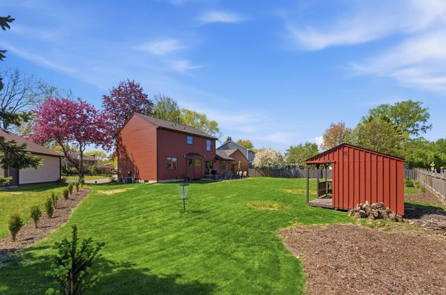 6989 Wyndham Alcove, Woodbury, MN 55125