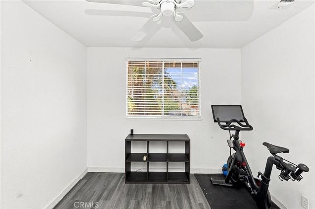 421 Yellowstone, Corona, CA 92879