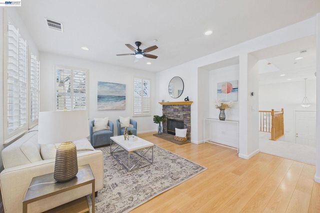 2352 Millstream Ln, San Ramon, CA 94582