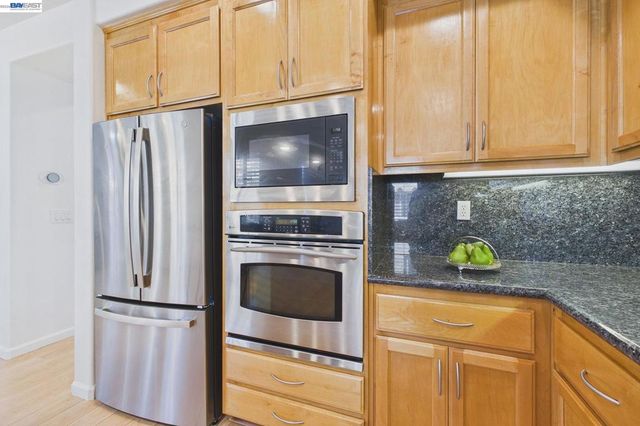 2352 Millstream Ln, San Ramon, CA 94582