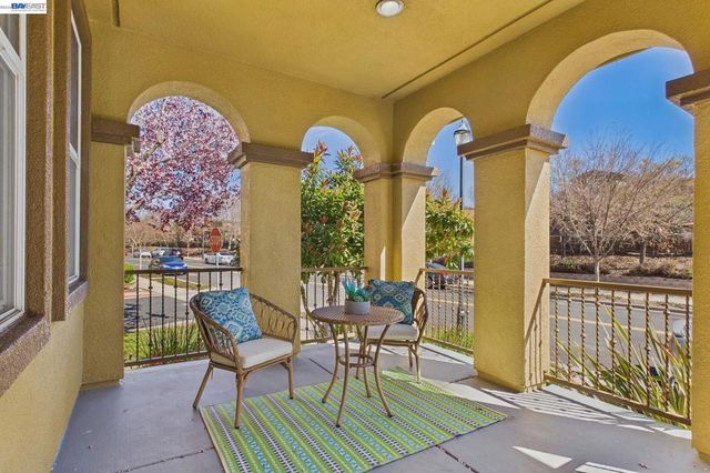 2352 Millstream Ln, San Ramon, CA 94582