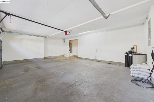 2352 Millstream Ln, San Ramon, CA 94582