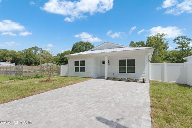 882 W 4TH Street, St. Augustine, FL 32084