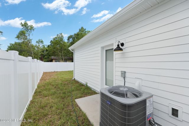 882 W 4TH Street, St. Augustine, FL 32084