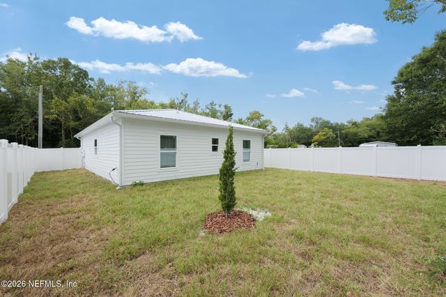 882 W 4TH Street, St. Augustine, FL 32084