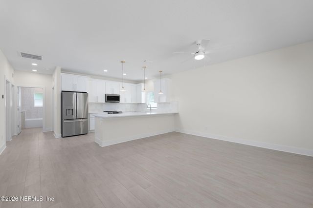 882 W 4TH Street, St. Augustine, FL 32084