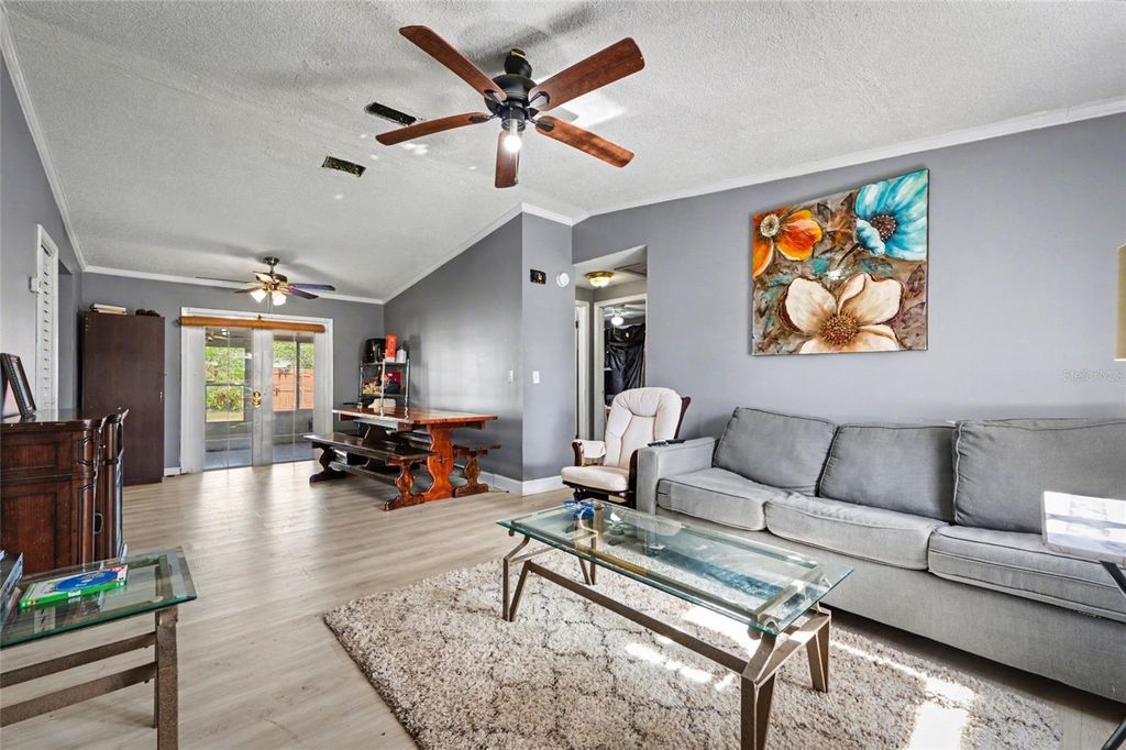 Image 15 of property listing at 10969 WITCHAVEN STREET, Jacksonville, FL 32246