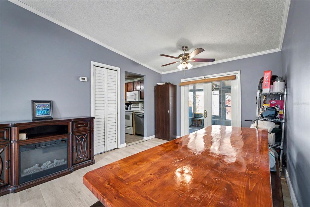 Image 20 of property listing at 10969 WITCHAVEN STREET, Jacksonville, FL 32246