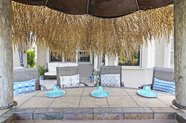 455 Cresta Circle, West Palm Beach, FL 33413