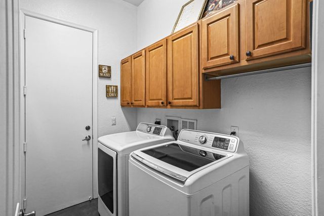 455 Cresta Circle, West Palm Beach, FL 33413