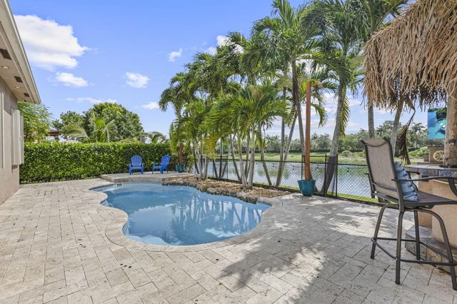 455 Cresta Circle, West Palm Beach, FL 33413