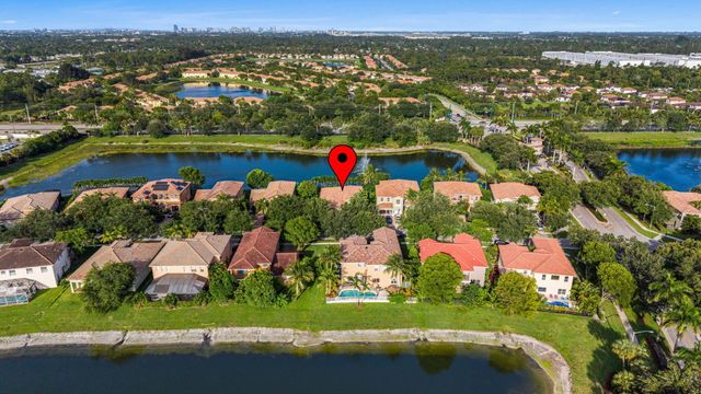 455 Cresta Circle, West Palm Beach, FL 33413
