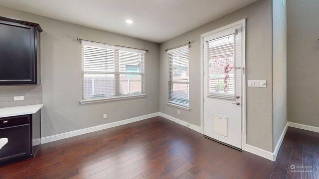 2609 Marble Creek Drive, The Colony, TX 75056