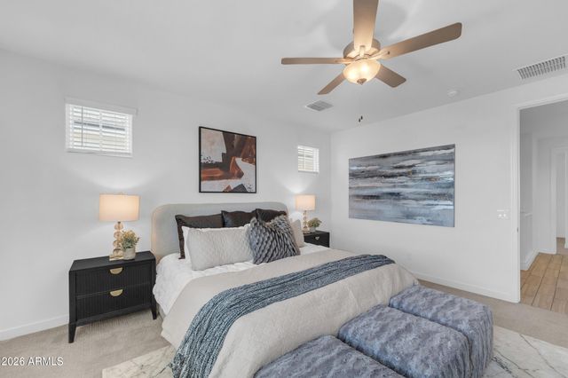 1188 S SUNSET Drive, Chandler, AZ 85286