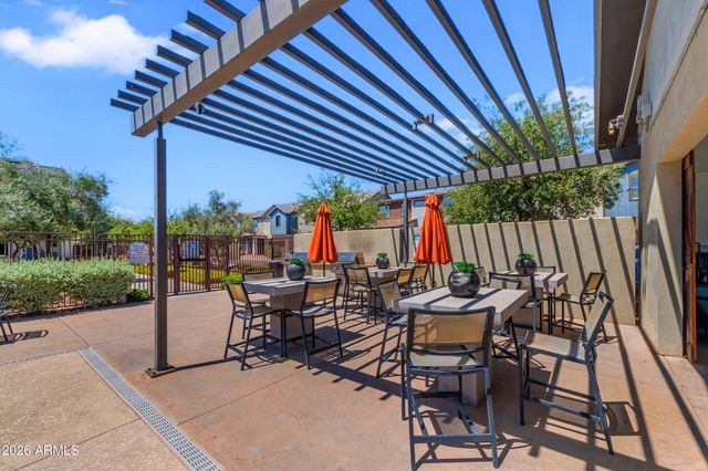 1188 S SUNSET Drive, Chandler, AZ 85286
