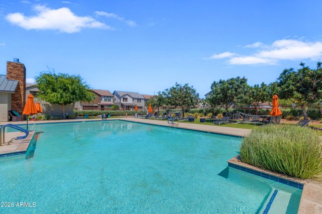 1188 S SUNSET Drive, Chandler, AZ 85286