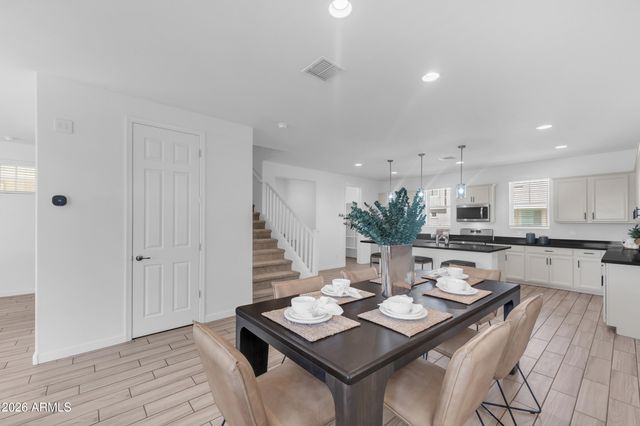 1188 S SUNSET Drive, Chandler, AZ 85286