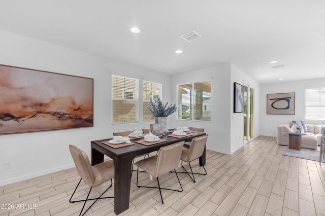 1188 S SUNSET Drive, Chandler, AZ 85286