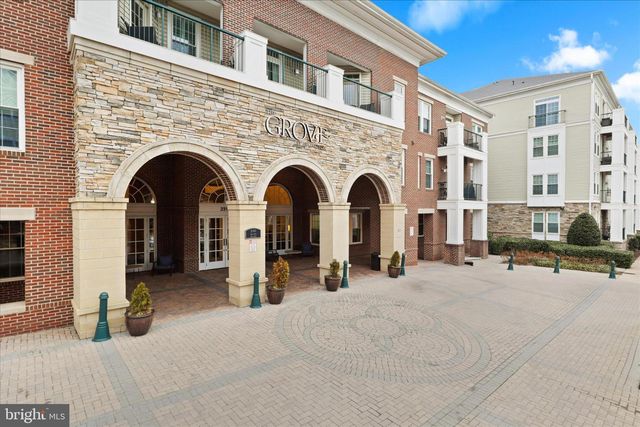 2301 25TH ST S #4-306, Arlington, VA 22206