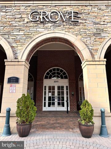 2301 25TH ST S #4-306, Arlington, VA 22206