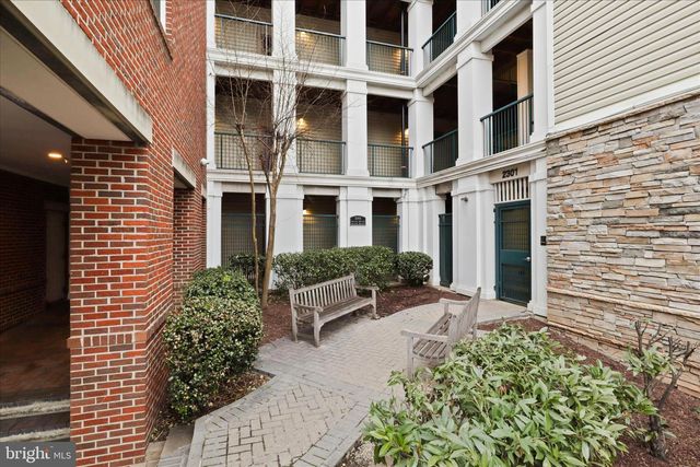 2301 25TH ST S #4-306, Arlington, VA 22206