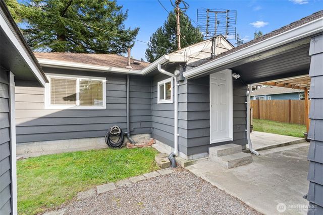 112 Barbara Lane, Everett, WA 98203
