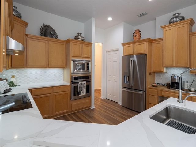 14335 N US HIGHWAY 441, Citra, FL 32113