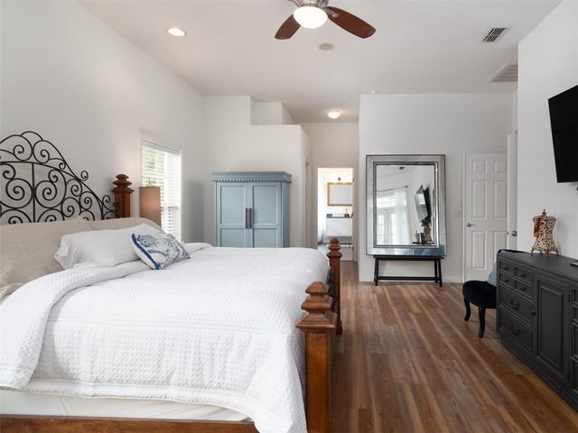 14335 N US HIGHWAY 441, Citra, FL 32113