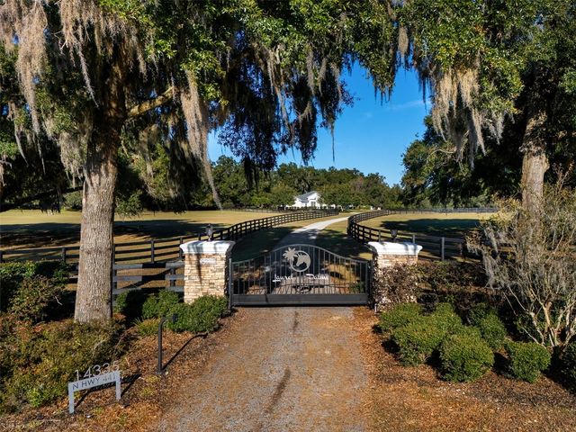 14335 N US HIGHWAY 441, Citra, FL 32113