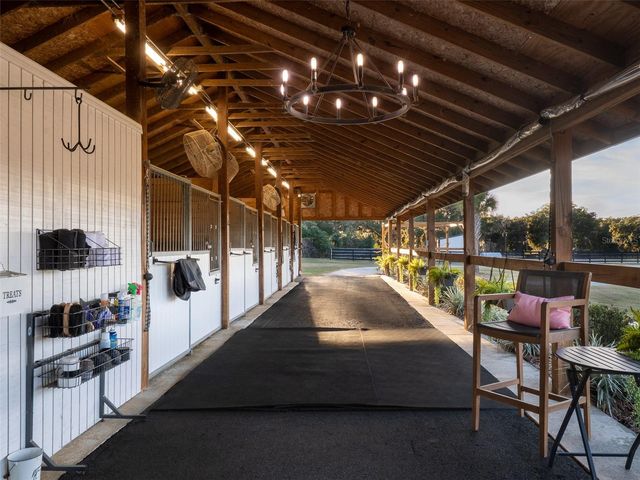 14335 N US HIGHWAY 441, Citra, FL 32113