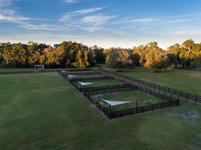 14335 N US HIGHWAY 441, Citra, FL 32113