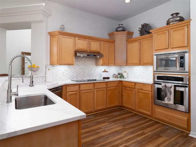 14335 N US HIGHWAY 441, Citra, FL 32113