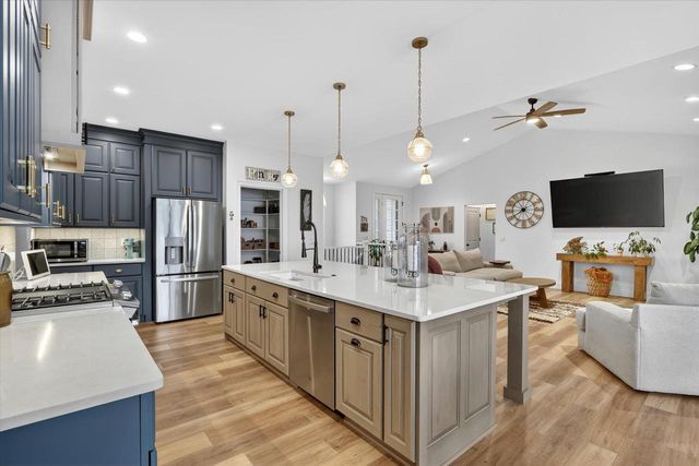 4515 Huntington Avenue, Janesville, WI 53546