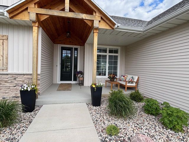 4515 Huntington Avenue, Janesville, WI 53546