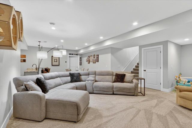 4515 Huntington Avenue, Janesville, WI 53546