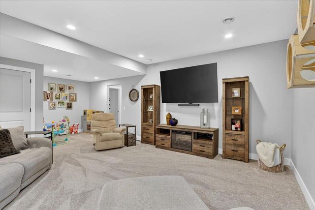 4515 Huntington Avenue, Janesville, WI 53546
