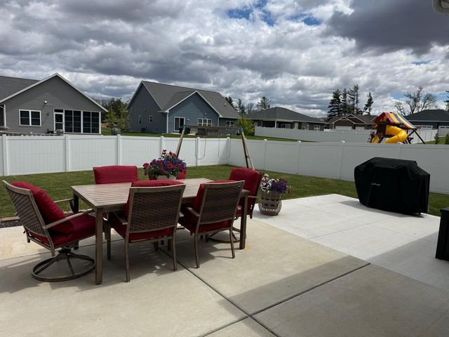 4515 Huntington Avenue, Janesville, WI 53546