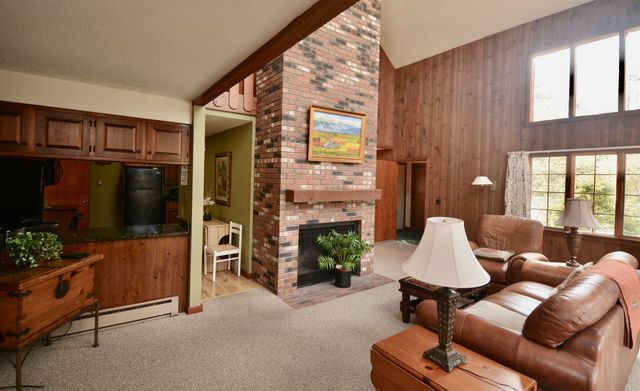 12 Old Spring Drive, Grantham, NH 03753