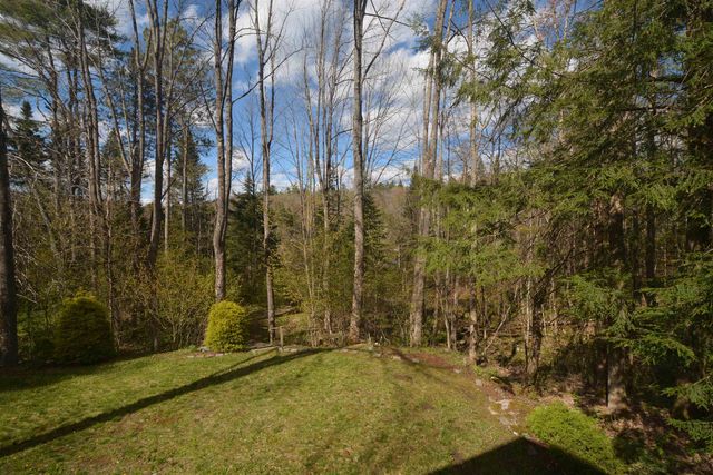 12 Old Spring Drive, Grantham, NH 03753