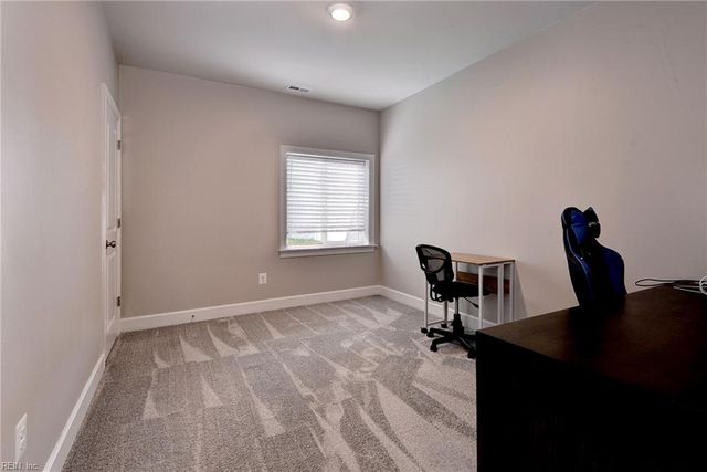 9117 Daydreamer CT, Toano, VA 23168