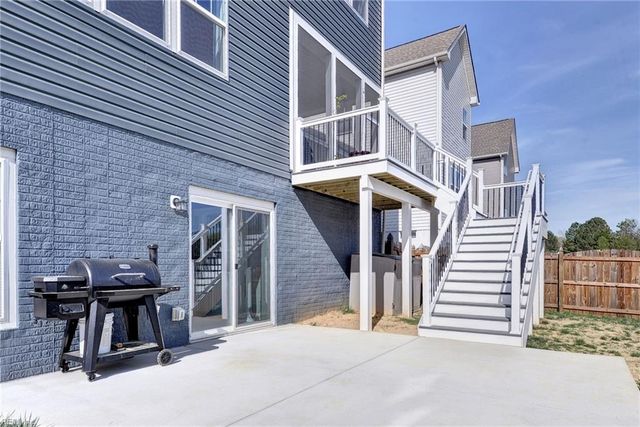 9117 Daydreamer CT, Toano, VA 23168