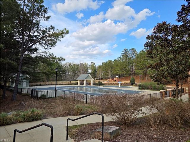 9117 Daydreamer CT, Toano, VA 23168